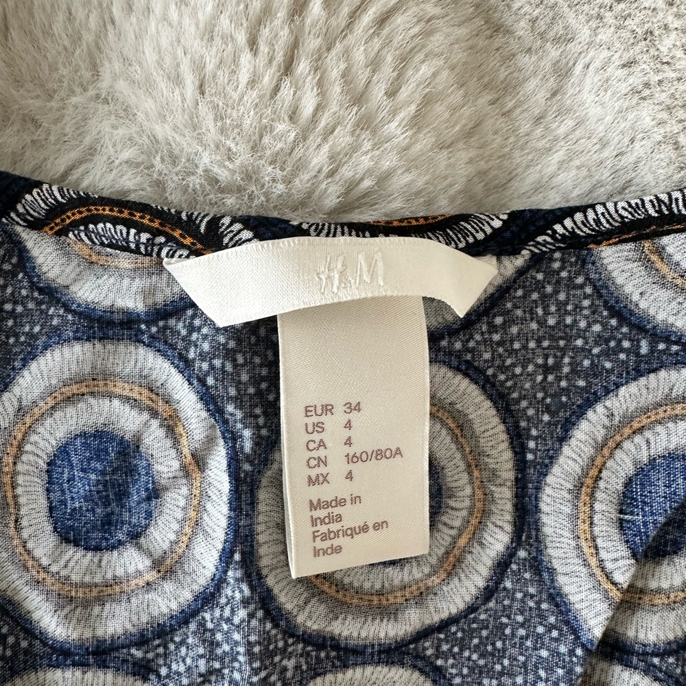 H&M Tank Top - Picture 3 of 3